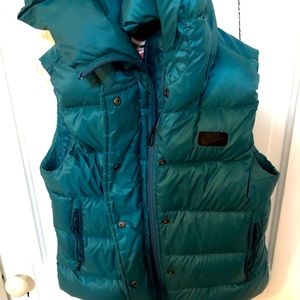 Nike women’s size M down vest